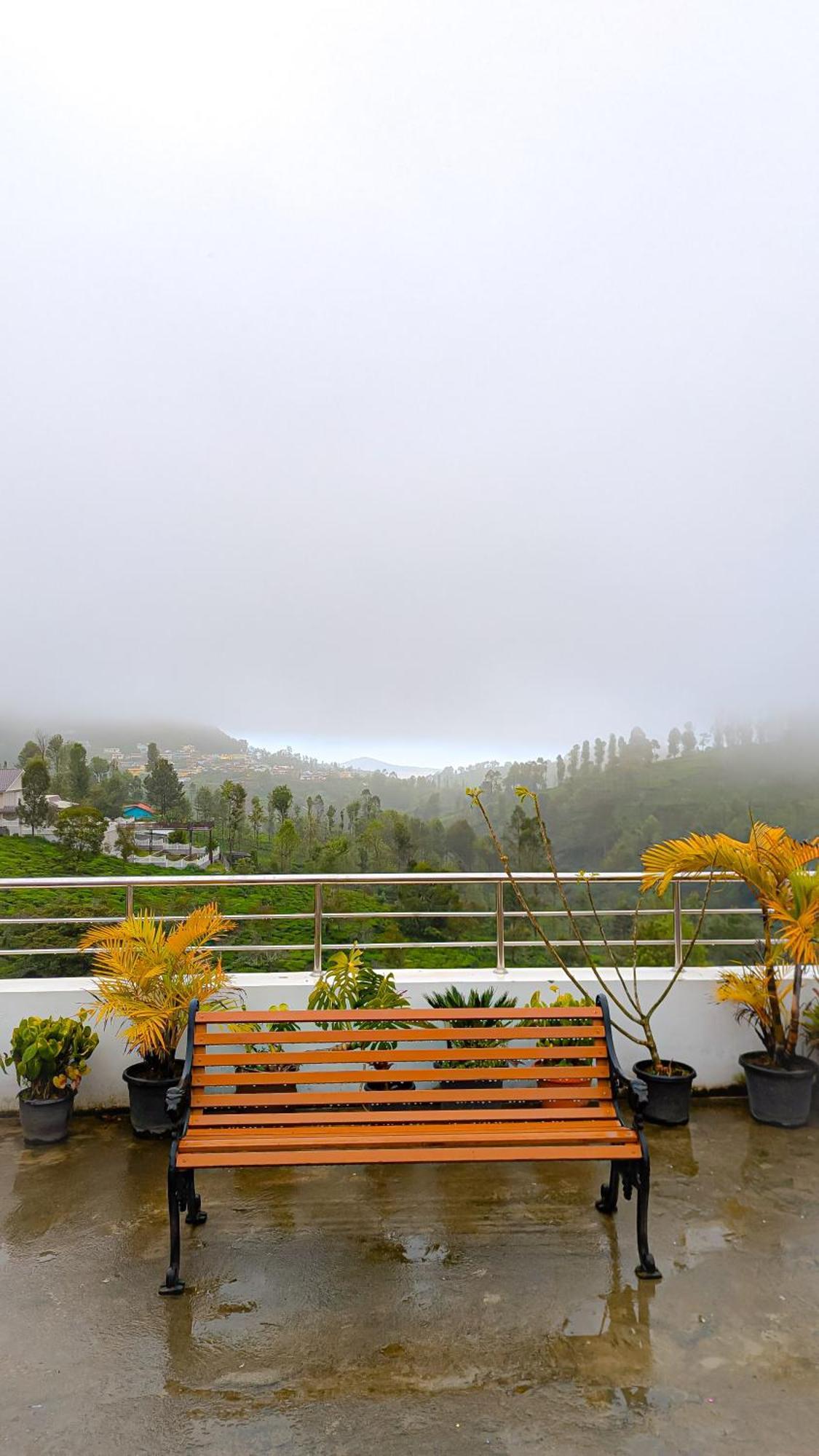Valley View Inn, 科塔吉里 外观 照片
