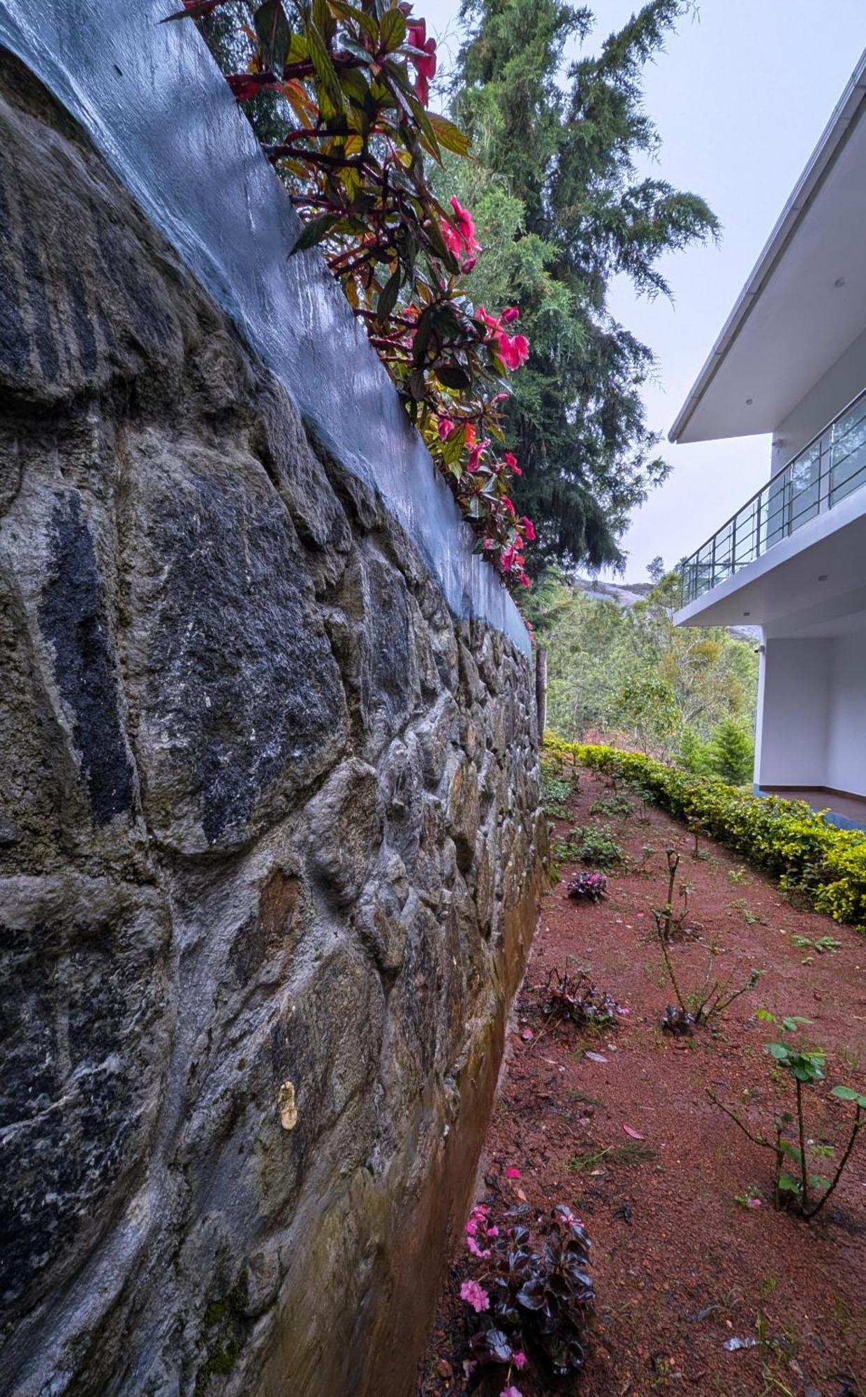 Valley View Inn, 科塔吉里 外观 照片