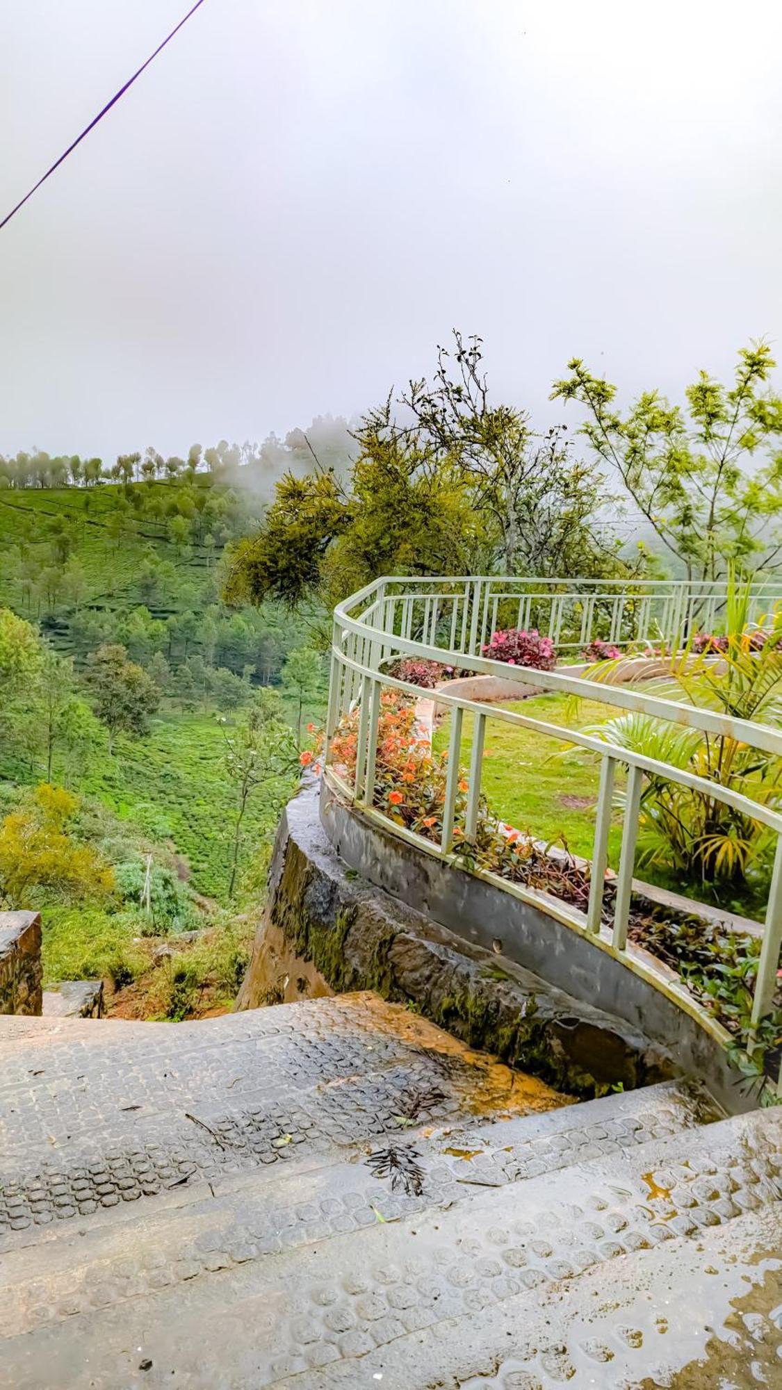 Valley View Inn, 科塔吉里 外观 照片